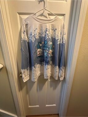 Winter Gnome Crewneck Sweatshirt - White & Light Blue